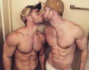 Pecs &Amp;Amp;Amp; Pecks