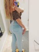 Addicted To This Ass