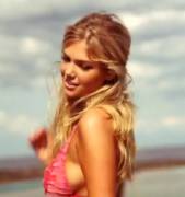 Kate Upton [Gif]