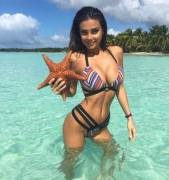 Here's The Real Star Of The Beach