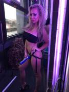 Playful Bimbo (Xpost From R/Chessiekay)