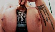 [Album] [F] 36 Y/O. Enjoying A Coffee Milk Stout From Stone Brewing While I Shower ...
