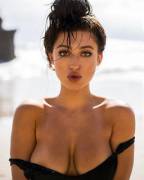 Stefanie Knight (Stefanieknight)