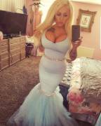 Bambi In A Seriously Tight Dress (Xpost From R/Bambiblacks)