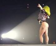 Gaga's Gorgeousness On Full Display