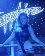 Looking Good At The Sapphire