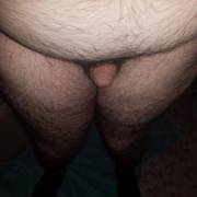 My Weewee Retracts Inside When I Put Pants On