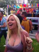 &Amp;Quot;That's Christian Cleavage, Just So You Know!!&Amp;Quot;