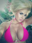 She Would Be Fun To Play With