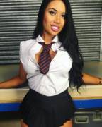 Nicole Snow (Xpost From R/Womenwearingshirts)