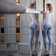 Summer Lynn Hart In Jeans