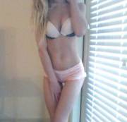 I'm An Itty-Bitty Blondie ;)