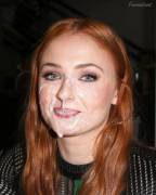 Sophie Turner Album (X-Post /R/Sophieturnersex)