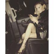 Katie Cassidy.. Those Legs