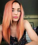 Caity Lotz Pink/Orange? Hair