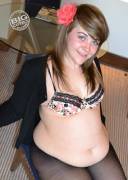 You Meet A Girl Online But Only See Face Pics...then Go To Her House And Meet Her ...