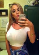 She's Got A 90S Look