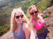 Hiking Babes