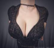 My Wi[F]E, Keeping It Classy