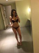 Pool Party Change Room (X-Post Randomsexiness)