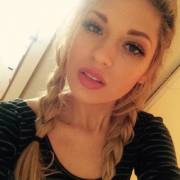 (24)(Online) Pretty Model Looking For A Daddy ;) Seeking Weekly Allowance. Also Sell ...