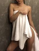 Should I Drop My Towel? 