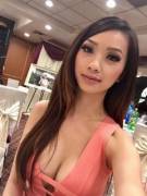 The Stand-In Wedding Date