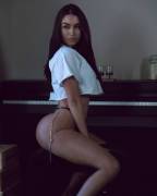 Laura Marie [X-Post From R/Photoeditedmodels]