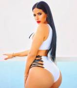 Maria Gabriela Lobaton (@Mariaglobaton)