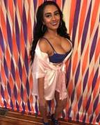 Lingerie Party [R/Sexybrownwomen]