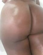 Big Black Booty [Oc][F]