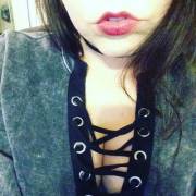 Anyone Got Some Nudes/Videos Of This Twitch Slut Vodkarisa?