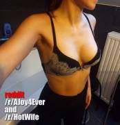 Good Morning Boys! Shameless Selfie To Wish You All A Wonderful Day! Xx ;-)