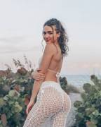 Looks Like A Nice Beach.