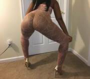 She Loves To Show Off...