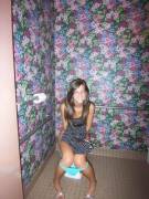 Hot Girl, Ugly Wallpaper