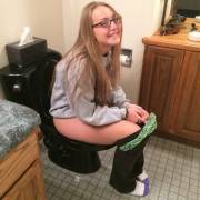 Five Pictures, Two Bathrooms (4 Mic)