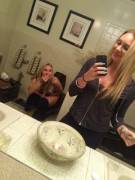 2 Blondes In The Bathroom.