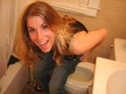Smile You're On /R/Girlsonthetoilet