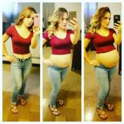 When You Knock A Girl Up And She Don't Want To Buy New Clothes... [Pregnancy Progression]