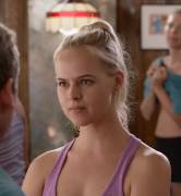 Maddie Mccormick In Shameless