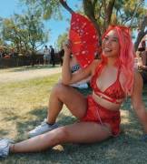 Rae Kanoa (Teens React) With Some Heart Shaped Pasties