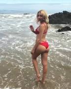 Julia Nolan With The Booty