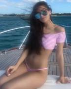 Hailee Steinfeld Looking Her Hottest Wearing A Pink Bikini (Mic)