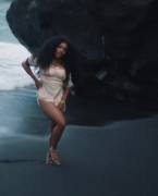 Sza - Thick