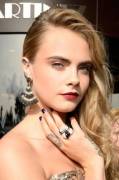 Cara Delevingne (X362)