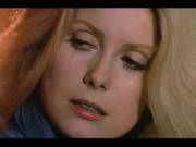 Catherine Deneuve - L'agression (1975)