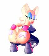 Rouge Showing Her Ass. (Ua) 
