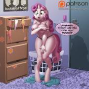 In Which Sweetie Belle Is Startled (Artist: Kevinsano)