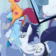 Top Image Of 11-08-2017 [Artist: Dragonpone]